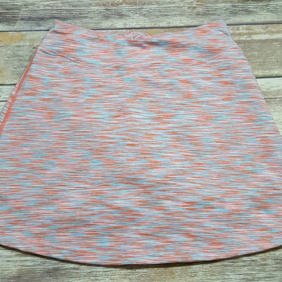 Title nine Pants - Title Nine Space Dye Skort with Boy Short Liner